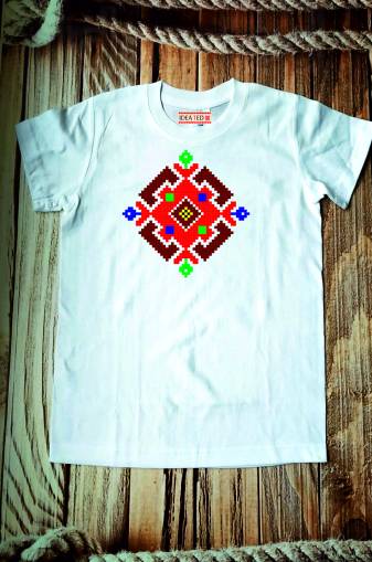 Тениска за момче с народен мотив