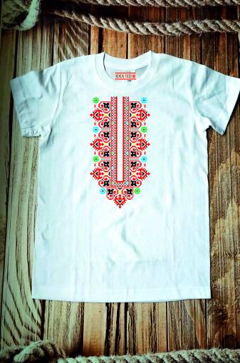 Тениска за момче с народен мотив