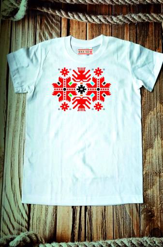 Тениска за момче с народен мотив