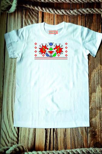 Тениска за момче с народен мотив