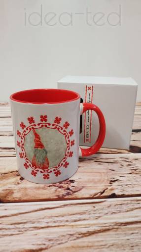 Чаша с коледни и народни мотиви