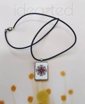 Колие (правоъгълно) 